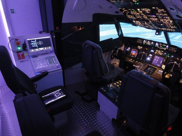 Aviare_full_cockpit